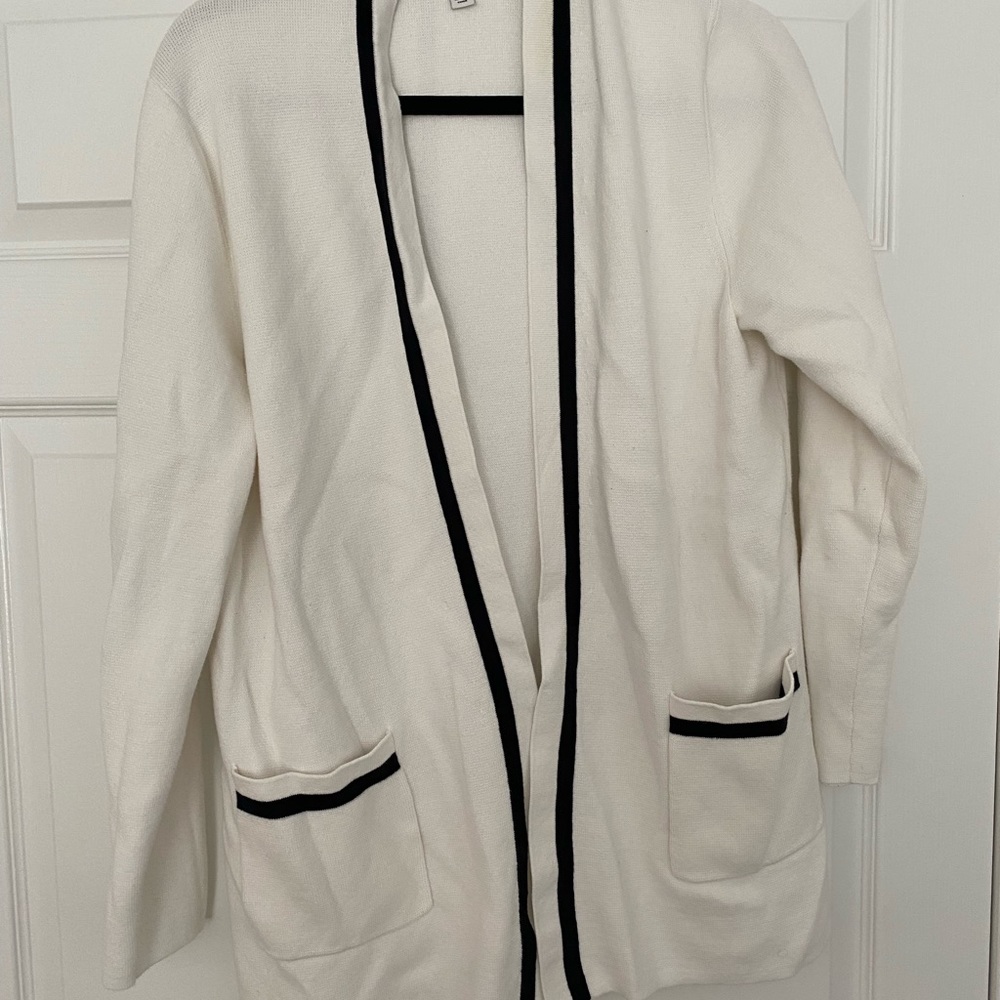 JCrew cream and black open tunic
